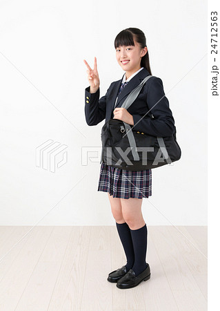 中学生 学生服の写真素材