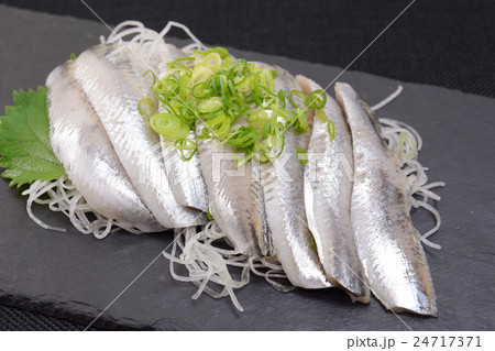 おいしい真いわし刺身 24717371
