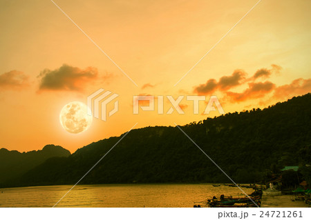 beauty nature full moon after sunset beauty nature full moon after sunset 24721261