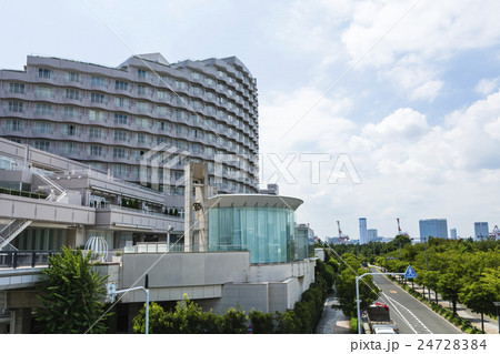 台場駅前の風景 台場駅前の風景 24728384