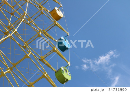 観覧者　青空 24731990