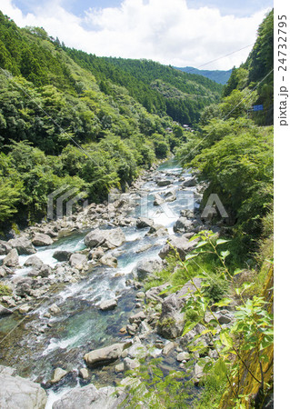 勝浦川上流 24732795