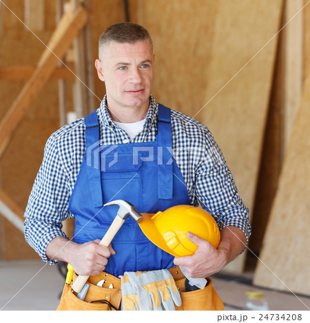 Construction worker Construction worker 24734208