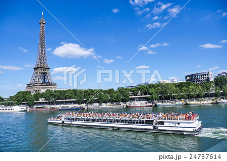Eiffel Tower in Paris with Seine, France 24737614