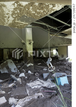 金比羅火口災害遺構-泥流に埋もれた室内-（洞爺湖） 24739047