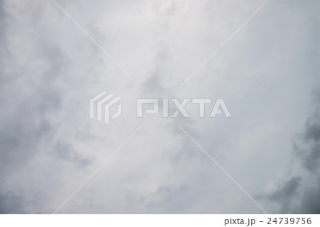 雨雲 暗雲 雨雲 暗雲 24739756
