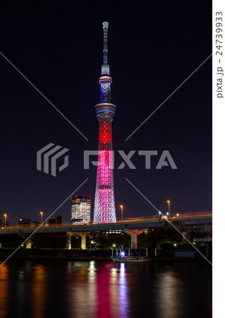 東京スカイツリー　スターウォーズ公開記念ライトアップ 24739933