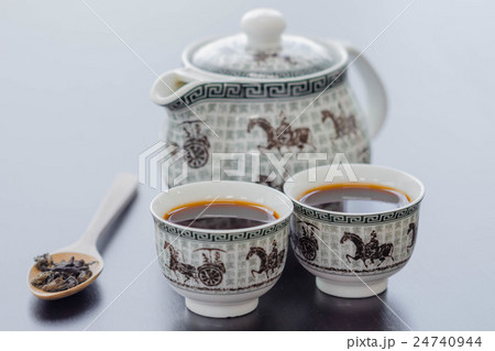 Black tea Black tea 24740944