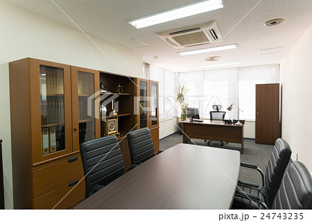 ビジネス オフィスイメージ ビジネス オフィスイメージ 24743235