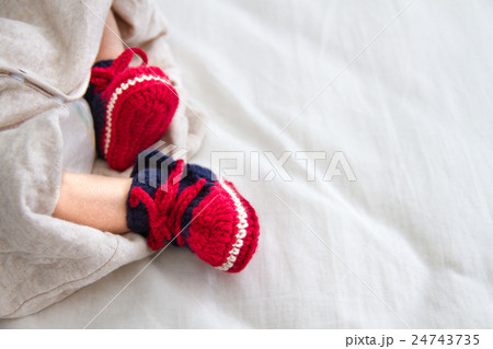 ベビーシューズ 24743735