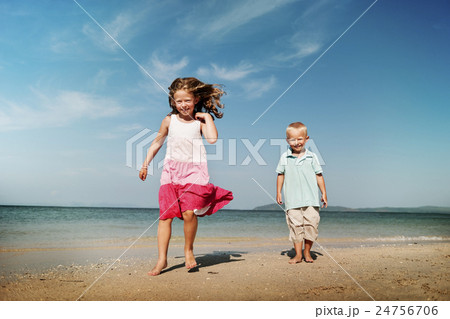 Kids Child Children Cheerful Sibling Sister Brother Concept 24756706