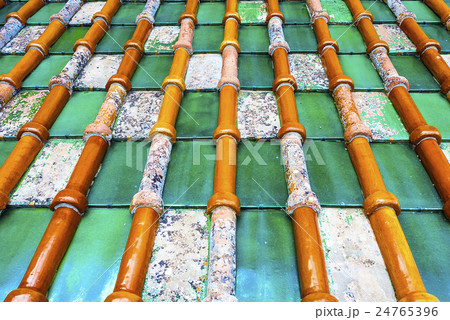 Details of colored clay tiles 24765396