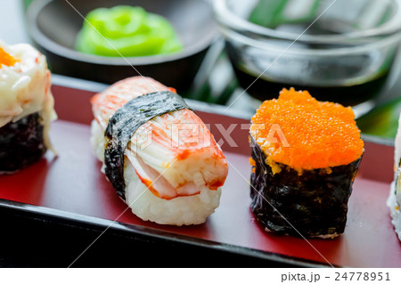 Sushi Set 24778951