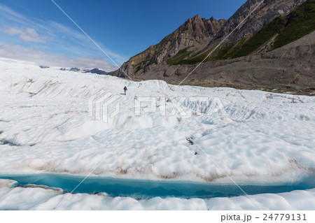 Kennicott glacier Kennicott glacier 24779131