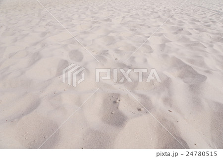 Beautiful Sandy Beach Beautiful Sandy Beach 24780515