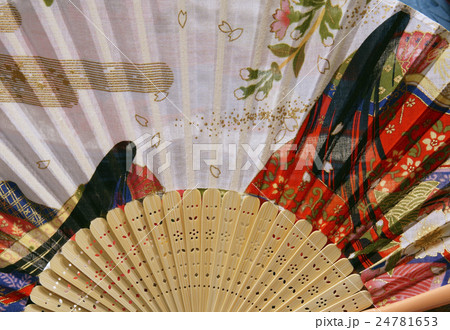 日本のお土産 日本文化 和小物 扇子 和小物 扇子 和小物 扇子 日本文化 外国人 の写真素材 日本のお土産 日本文化 和小物 扇子 和小物 扇子 和小物 扇子 日本文化 外国人 の写真素材