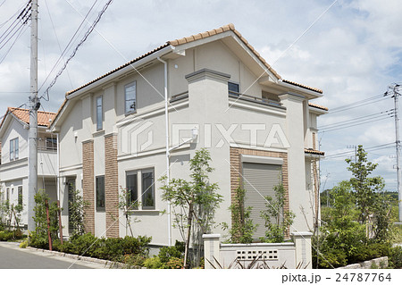 住宅　新築住宅　新築分譲住宅街　イメージ 24787764