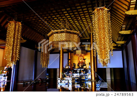 大本山 増上寺 大殿 ( 本堂 ) 本尊・阿弥陀如来坐像 東京都 港区 芝公園 大本山 増上寺 大殿 ( 本堂 ) 本尊・阿弥陀如来坐像 東京都 港区 芝公園 24789563