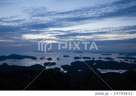 台風一過、九十九島の日没風景4 台風一過、九十九島の日没風景4 24793632
