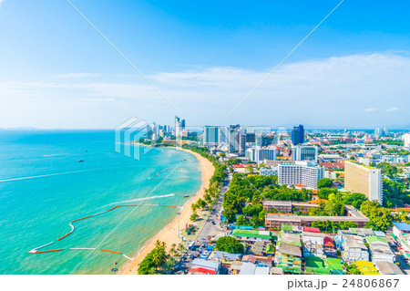 Pattaya city and bay 24806867