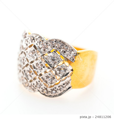 Gold ring Gold ring 24811206