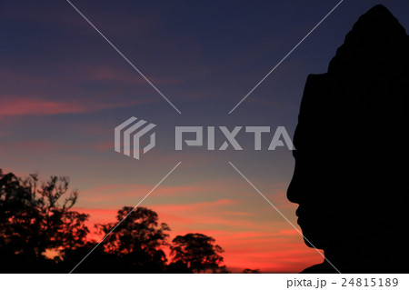 Silhouette of Buddha (Cambodia) Silhouette of Buddha (Cambodia) 24815189