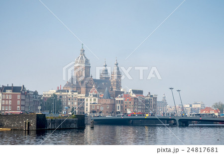 Amsterdam in fog blurring Amsterdam in fog blurring 24817681
