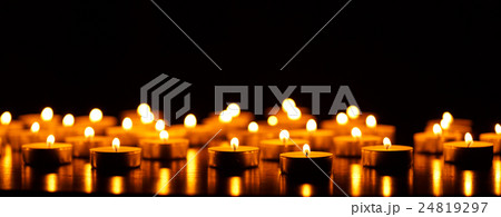 Many burning candles with shallow depth of field 24819297