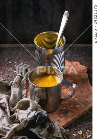 Bowl of carrot soup Bowl of carrot soup 24821175