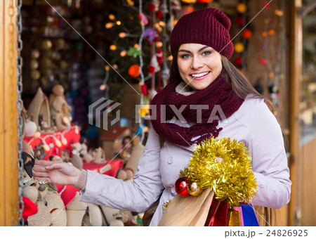 female customer near counter 24826925