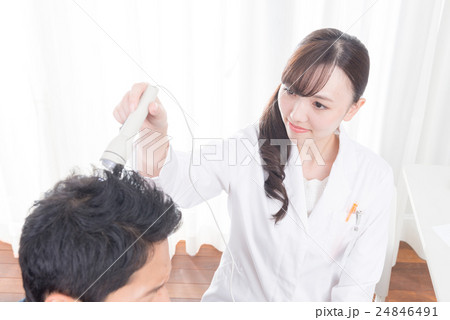 男性、ヘアケア 24846491