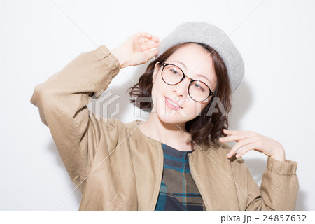 ファッション　女性 24857632