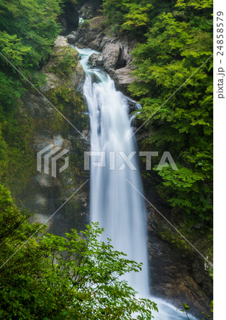 宮城県　秋保大滝 24858579