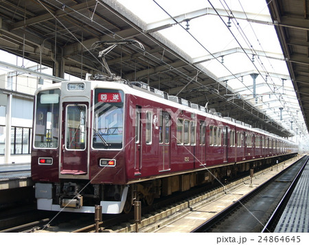 阪急電鉄 8300系 8315F 24864645