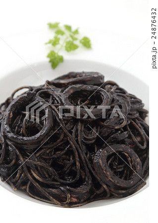 イカスミパスタ 24876432