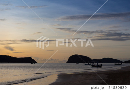 morning clearly sunset and sea splash wave surface 24880629