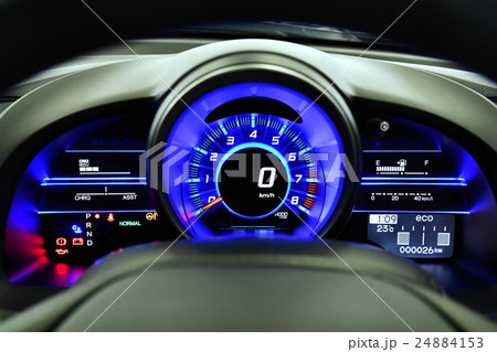 ハイブリッドカーのメーター 24884153