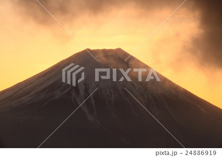 毛無山から見る夜明けの富士山 24886919