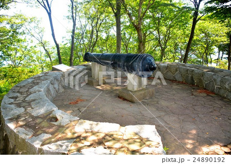 東北・三陸河岸・黒崎・黒崎灯台入口の展望台、砲台の跡 24890192