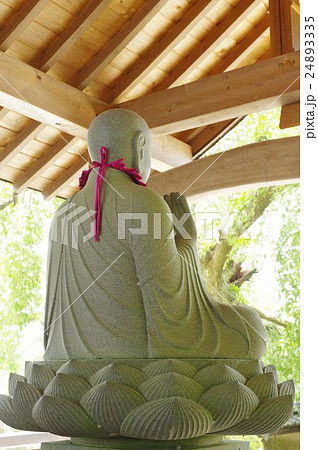 信州の文化財　名工　守屋貞治の石仏　延命地蔵大菩薩（箕輪町長松寺）　左背面俯瞰縦 24893335