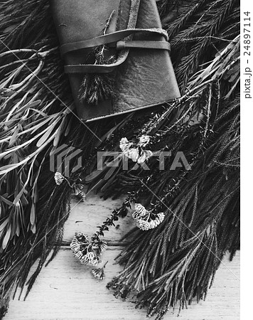 Flower Decorating Florsit Hobby Recreational Pursuit Concept Flower Decorating Florsit Hobby Recreational Pursuit Concept 24897114