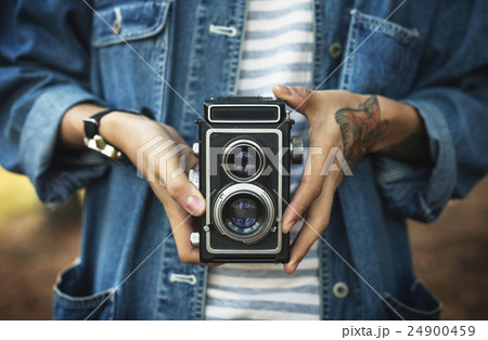 Vintage Camera Photographer Focus Shooting Concept Vintage Camera Photographer Focus Shooting Concept 24900459