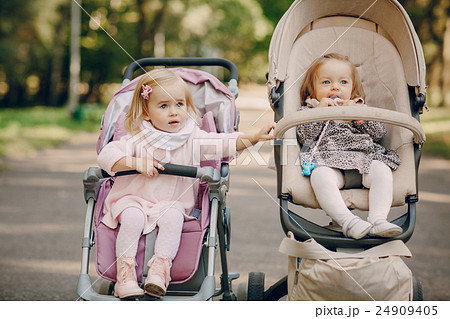 Family walk in the park 24909405