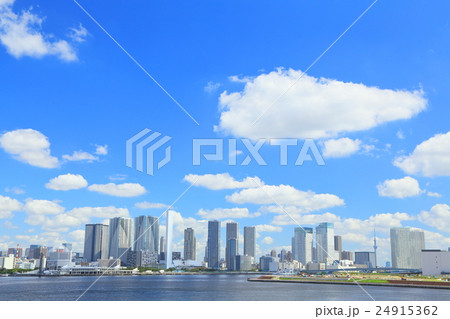 東京　都市風景　【高層ビル群】 24915362