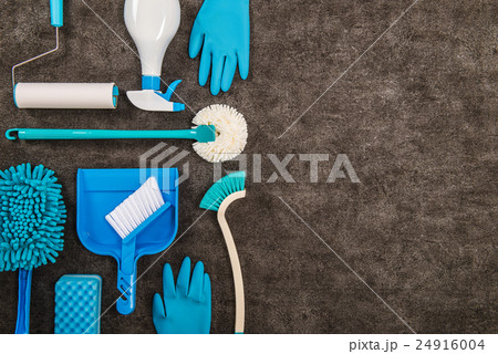 掃除道具 並べて撮影 24916004