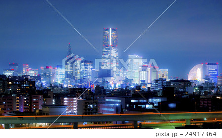 横浜みなとみらいの夜景 2 横浜みなとみらいの夜景 2 24917364