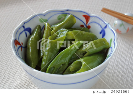 万願寺トウガラシのオイル炒め 24921665