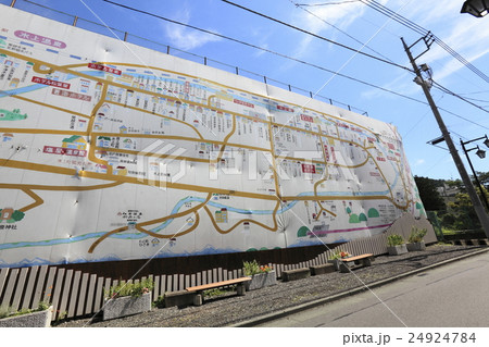 みなかみ町・巨大な観光案内看板 24924784