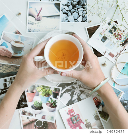 Pictures Scattered Hands Tea Concept 24932425