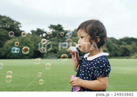 子供 自然 子供 自然 24933602